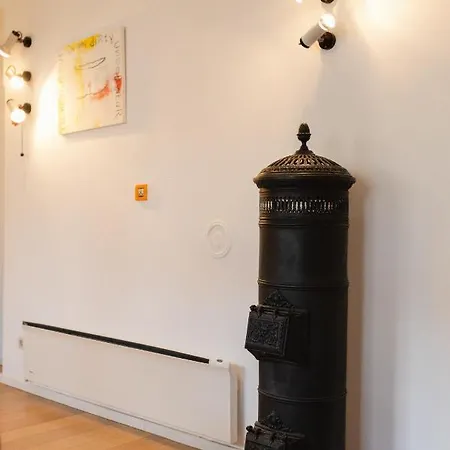 公寓 Comfy With A Dreamy Terrace Near The Old