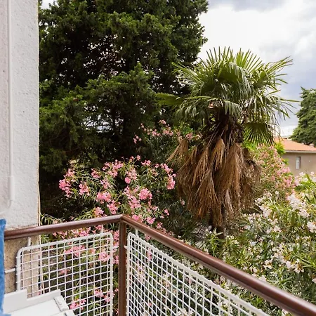 Apartment Comfy With A Dreamy Terrace Near The Old Split