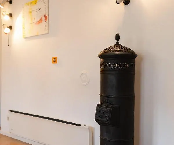 Апартаменты Comfy With A Dreamy Terrace Near The Old